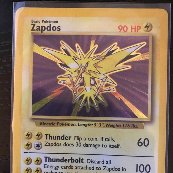 Zapdos Holographic- 1999  Pokemon Base Set Card - Picture 5 of 6